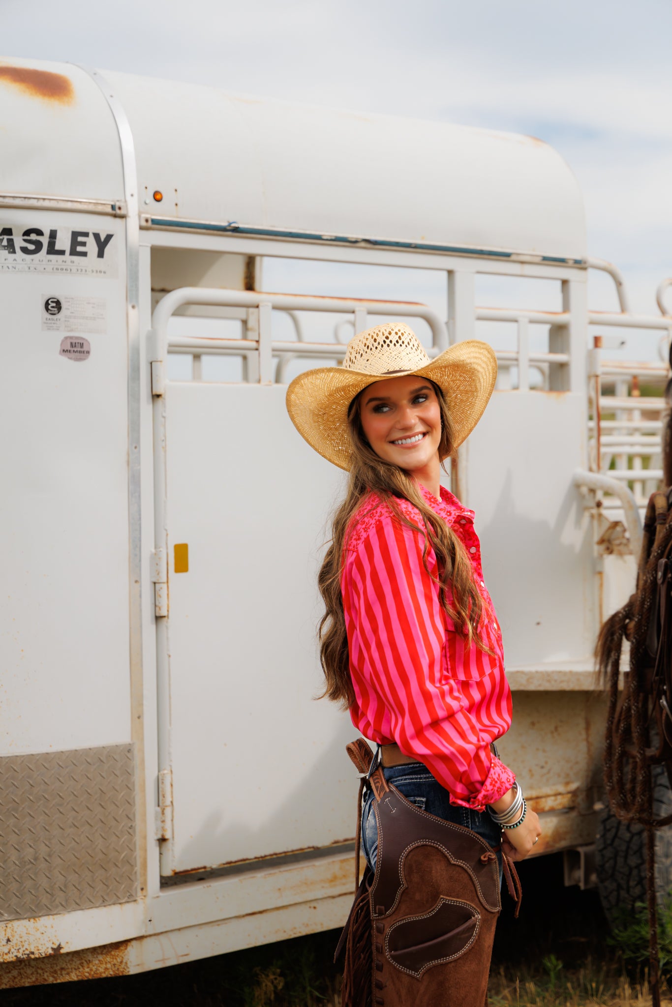 PEARL SNAP, Hot pink and Red Floral Stripe HH2709