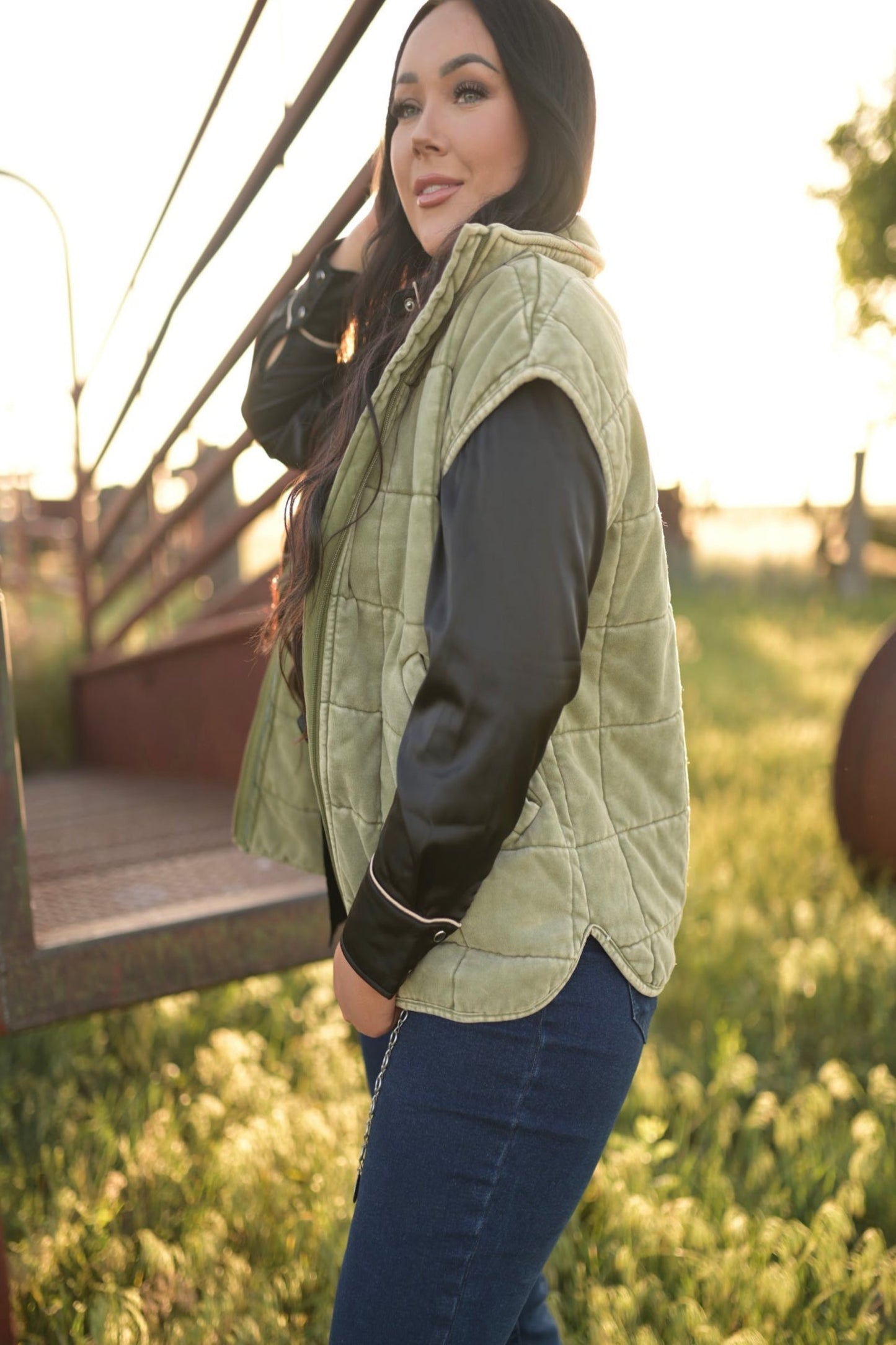 Vest, Olive Quilted HH1169