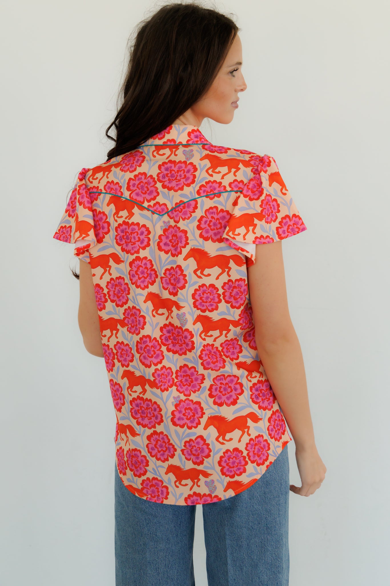 Pearl Snap, Wild Bloom Flutter Sleeve HH2728