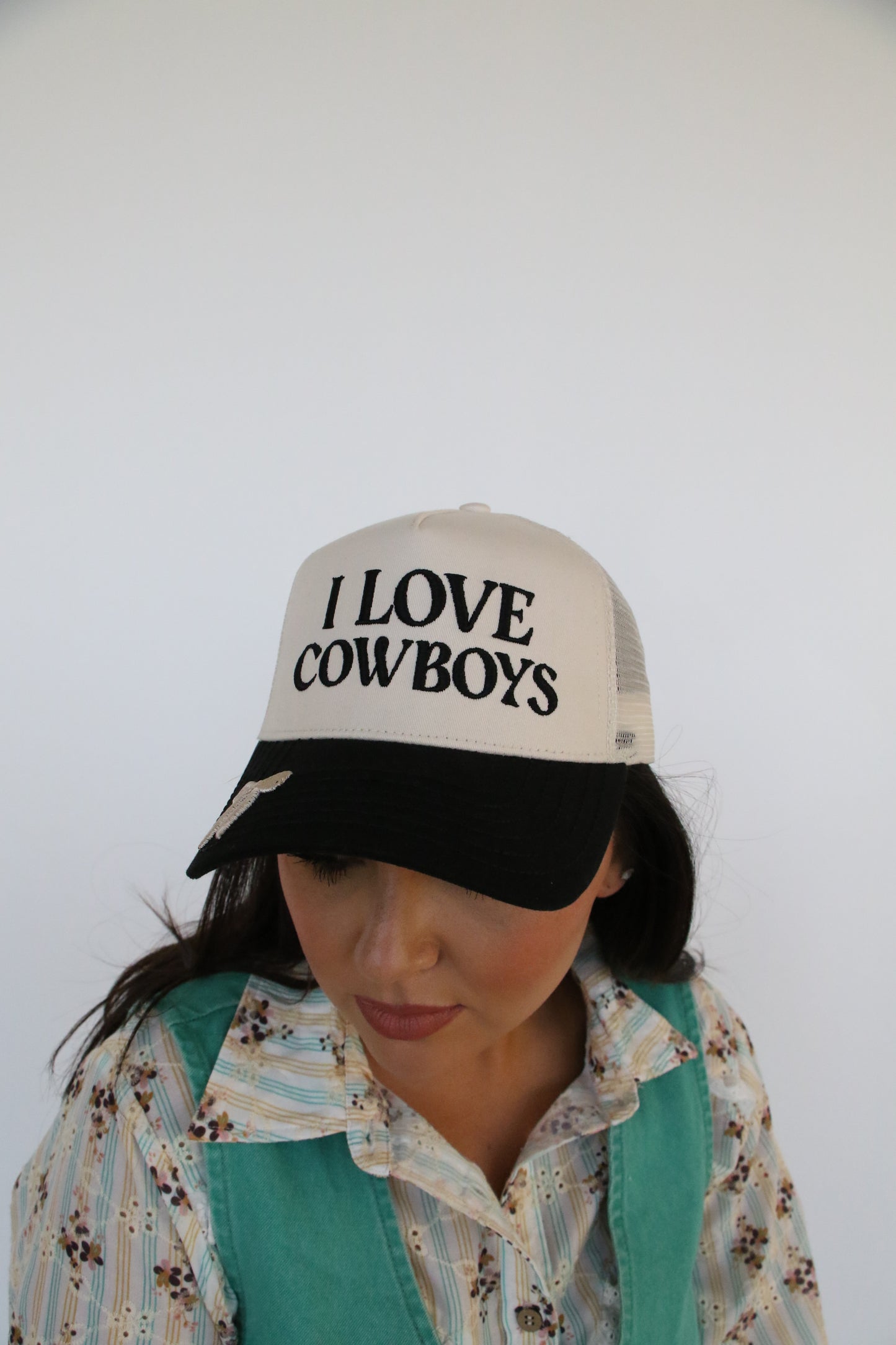 HH5401 BLK I LOVE COWOY TRUCKER HAT