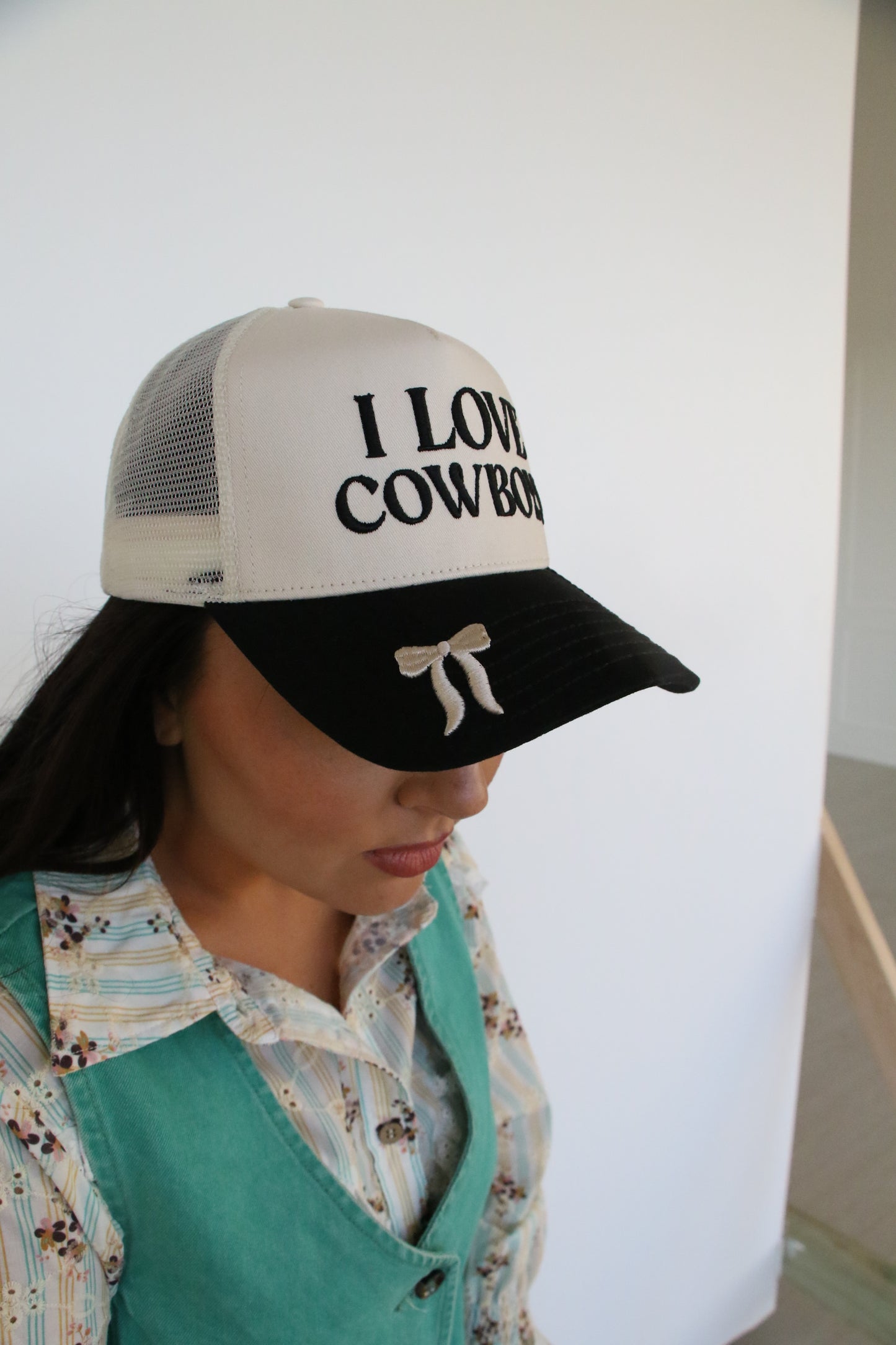 HH5401 BLK I LOVE COWOY TRUCKER HAT