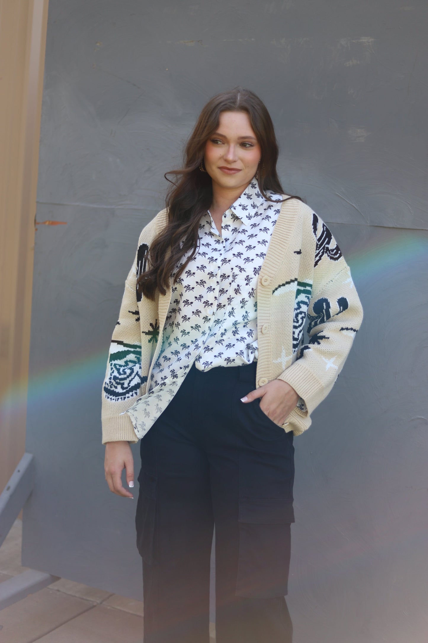 HH7113 IVORY CACTUS/ BOOT CARDI