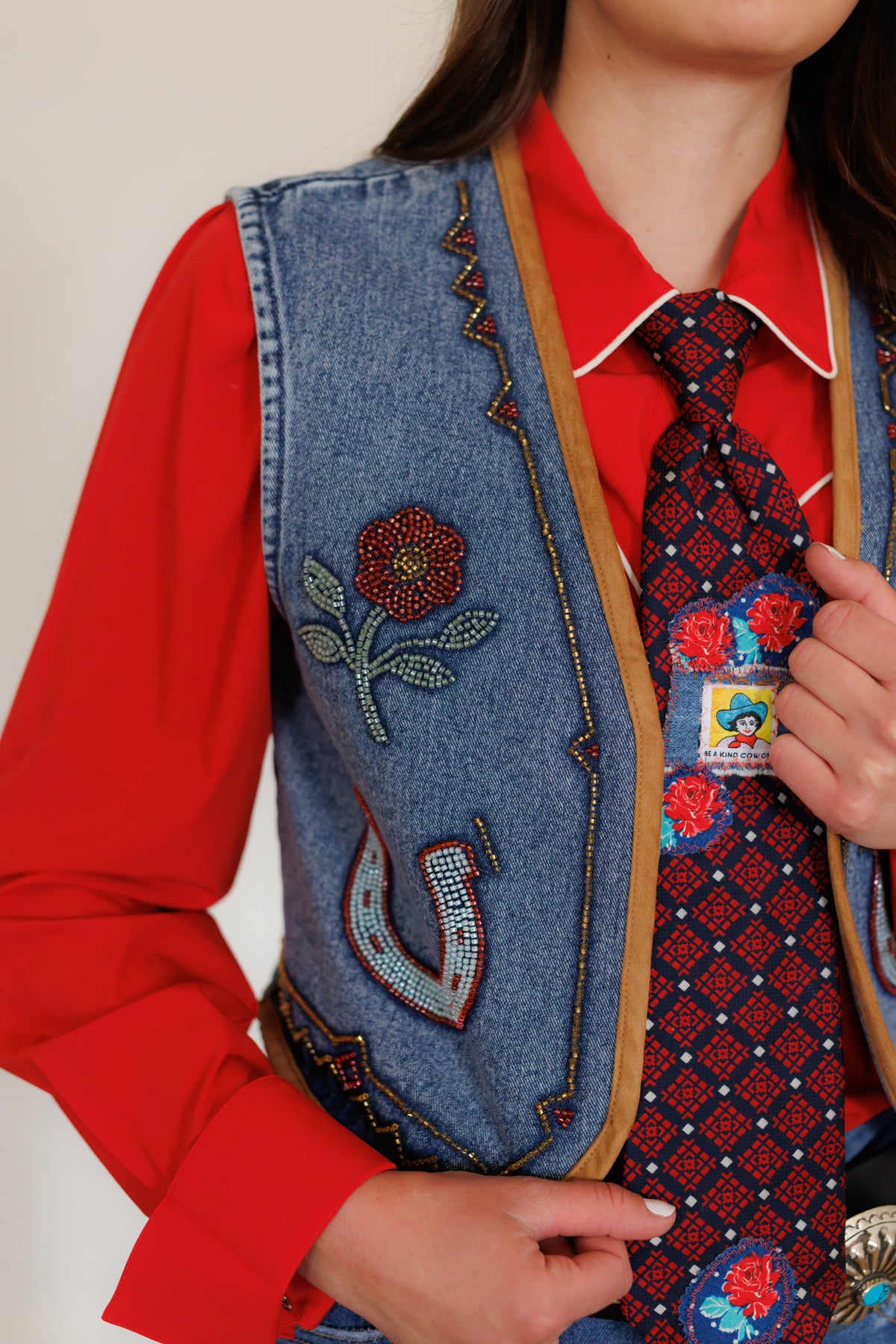 Beaded Horseshoe Vest HH1175