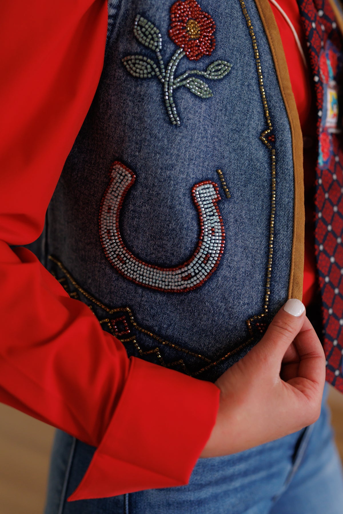 Beaded Horseshoe Vest HH1175