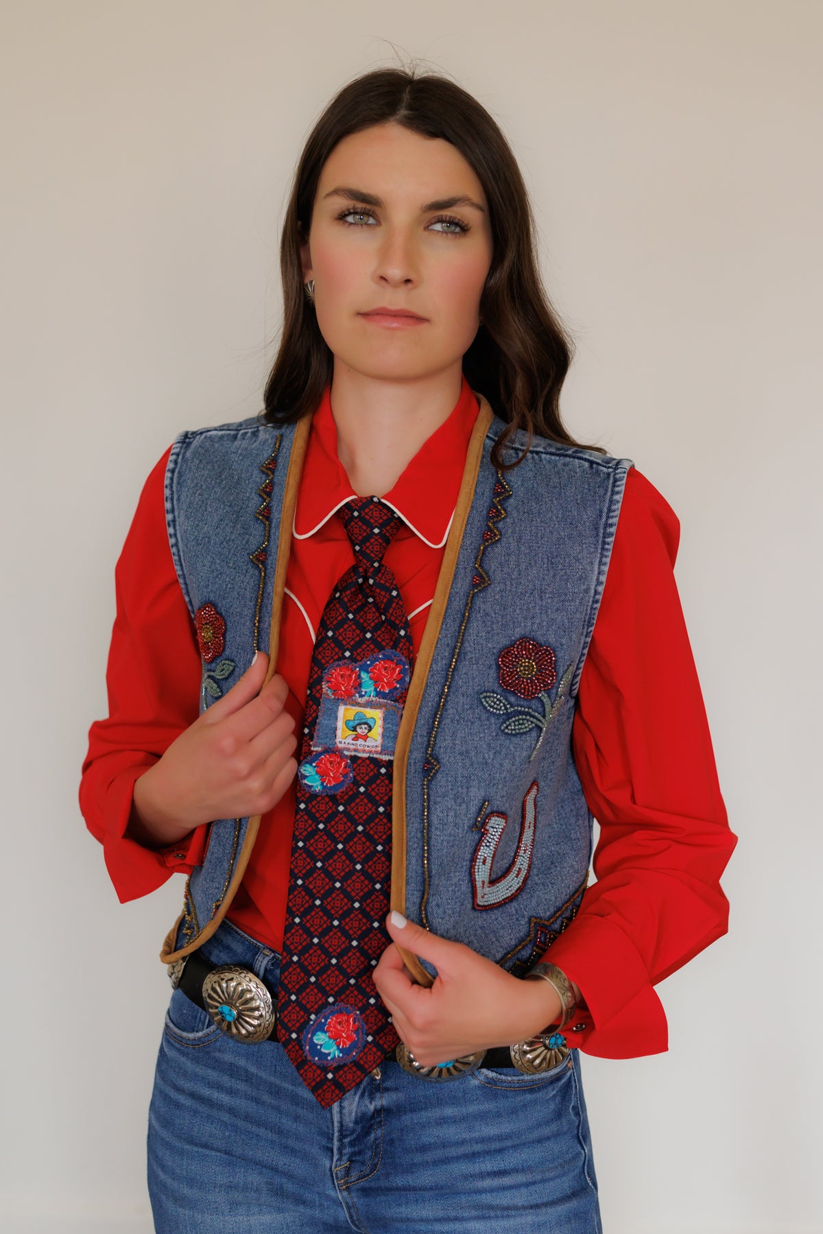 Beaded Horseshoe Vest HH1175