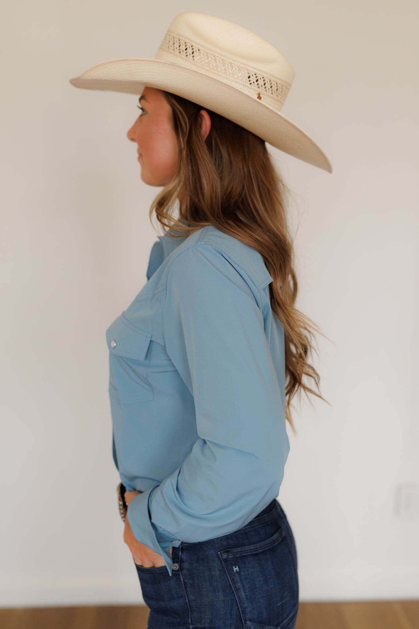 Performance Shirt, Chambray HH12