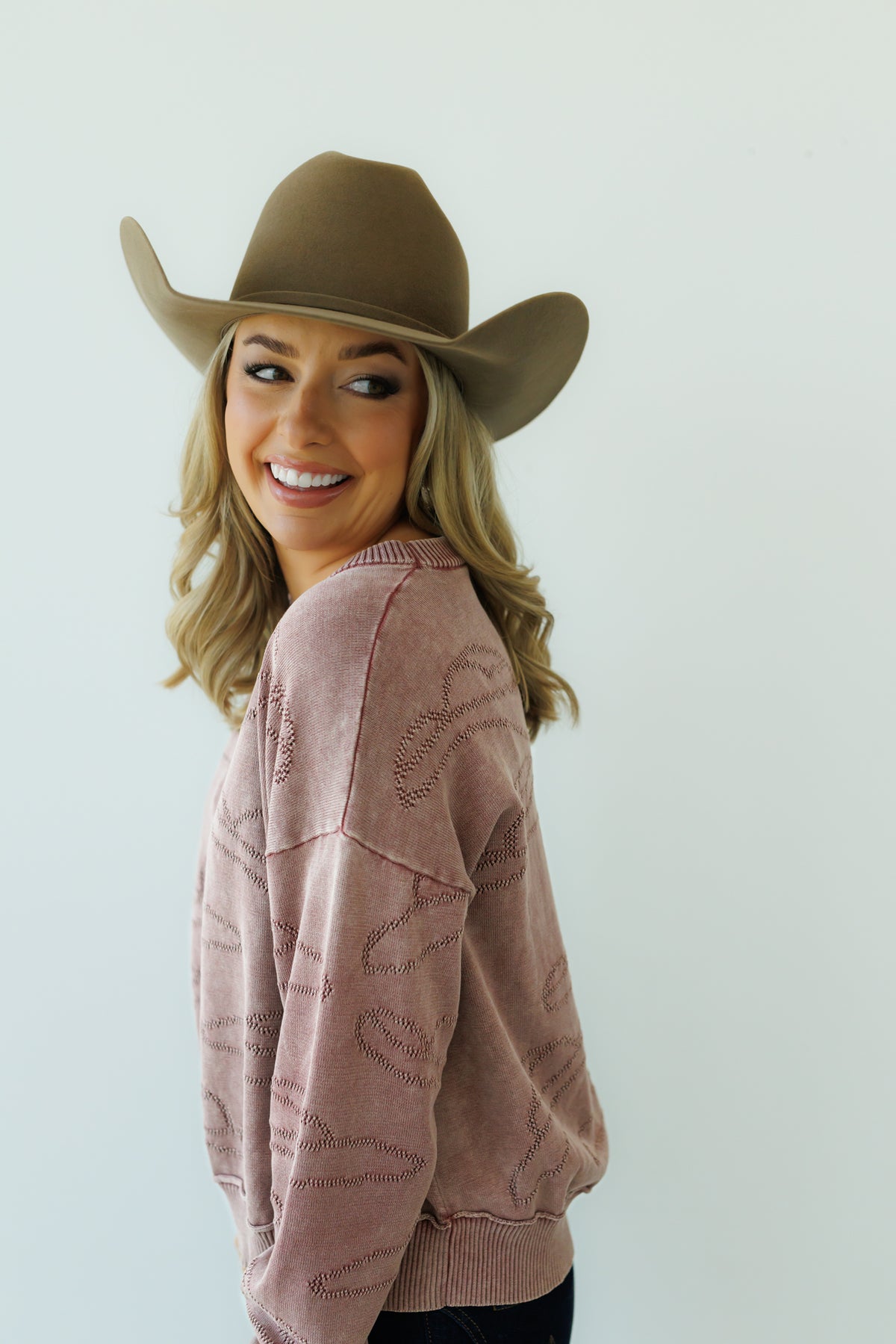 COWBOY HAT SWEATER HH1500