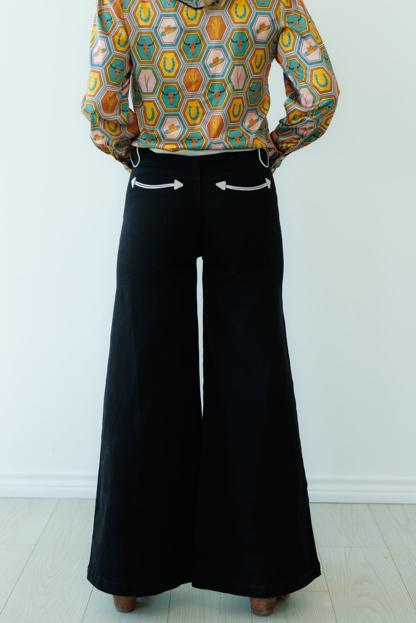 Jean, Wide Leg Black HH8900