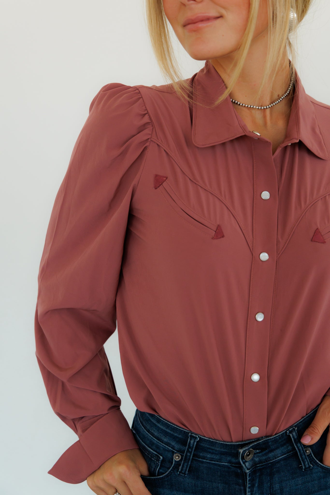 Pearl Snap, Performance Wine LS HH2710