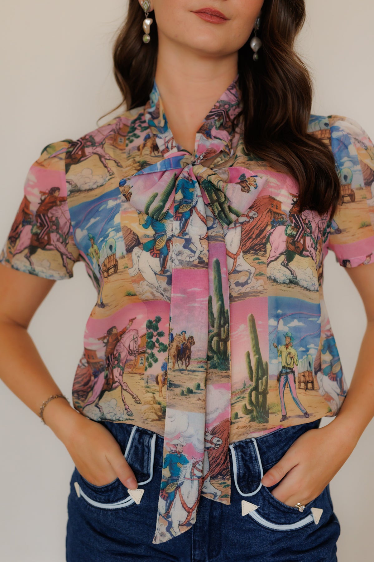 PINK OUT WEST SQUARE Tie Top HH2711