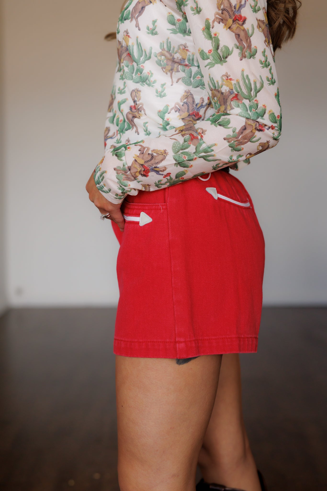 Shorts, Red Smiley HH8400