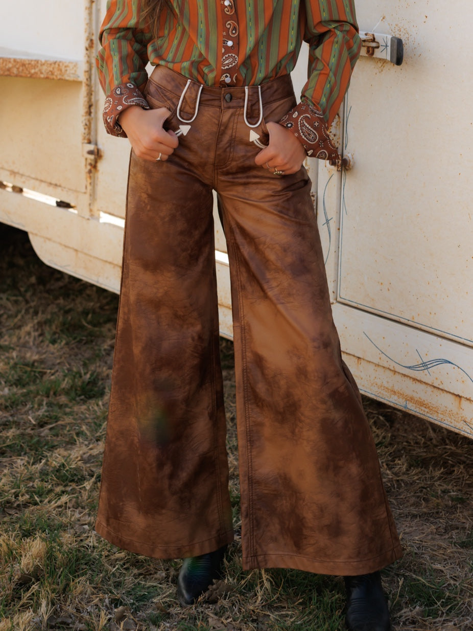 Brown Leather Smiley Wide Leg HH8900