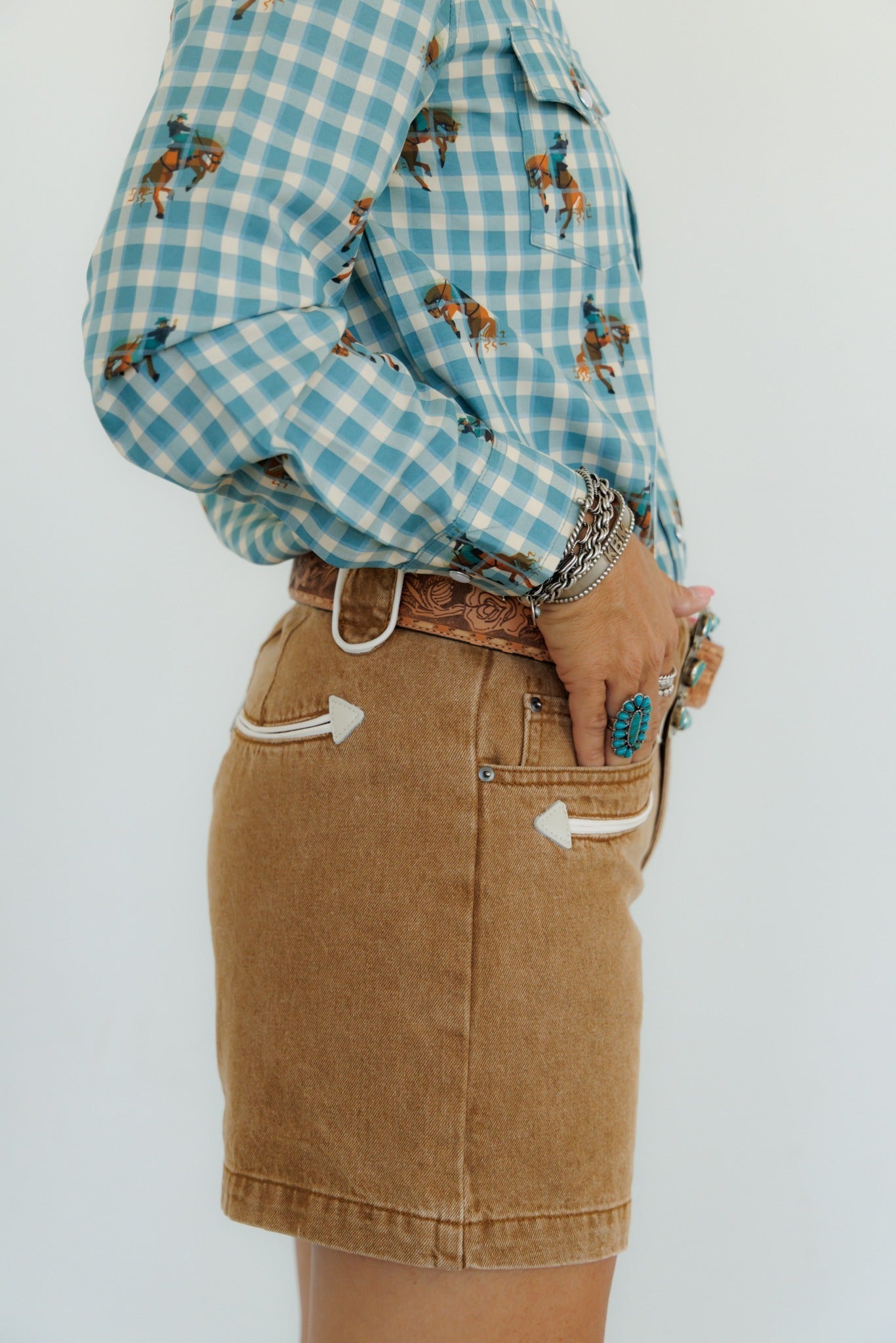 Pearl Snap, Teal Bucking Horse Long Sleeve HH11