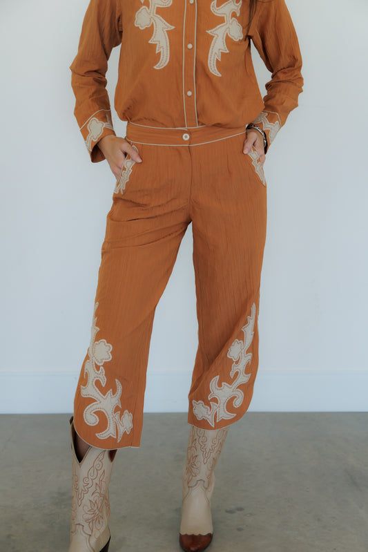 Pants, Applique Apricot HH2555