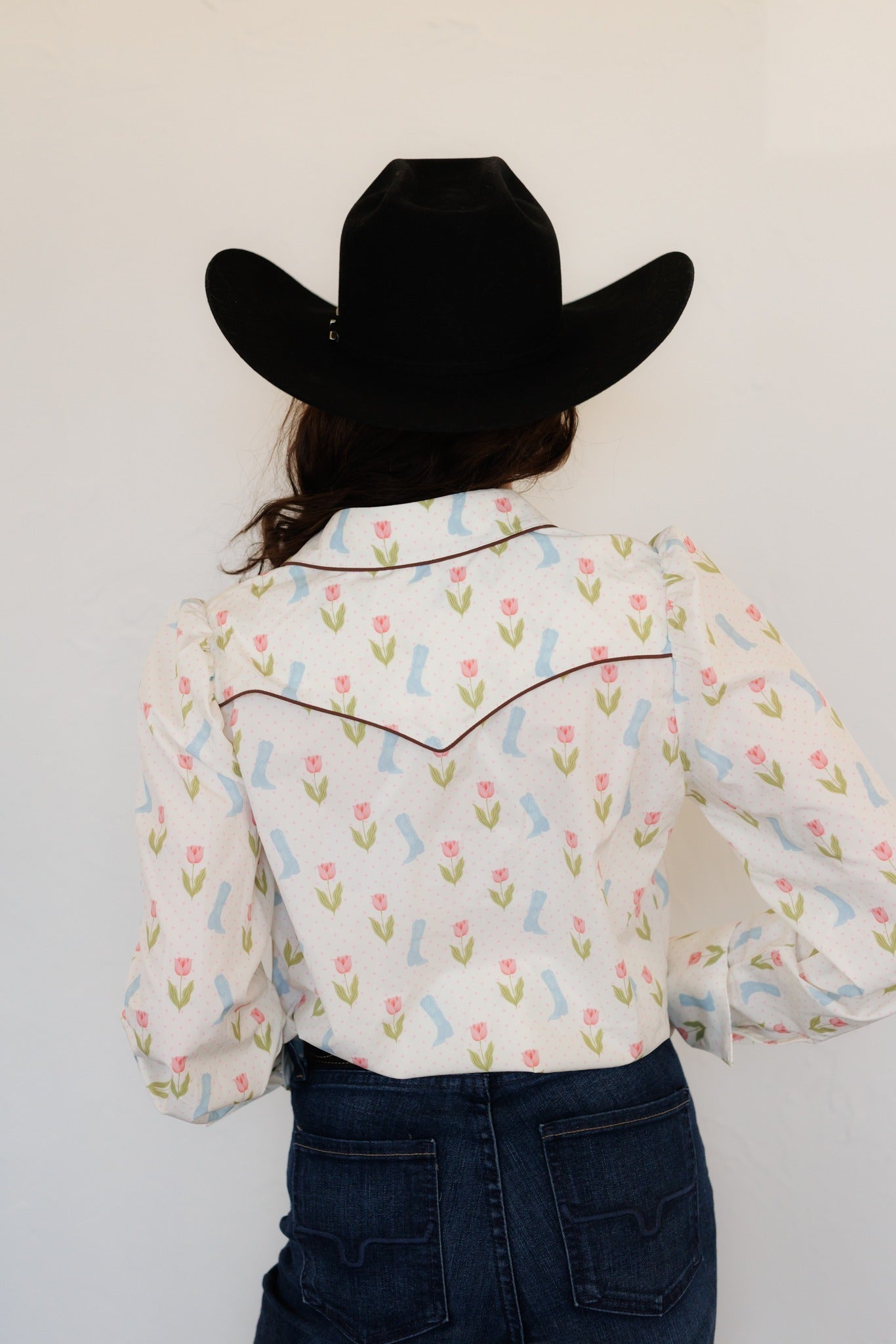 Performance Shirt, Brown Boot