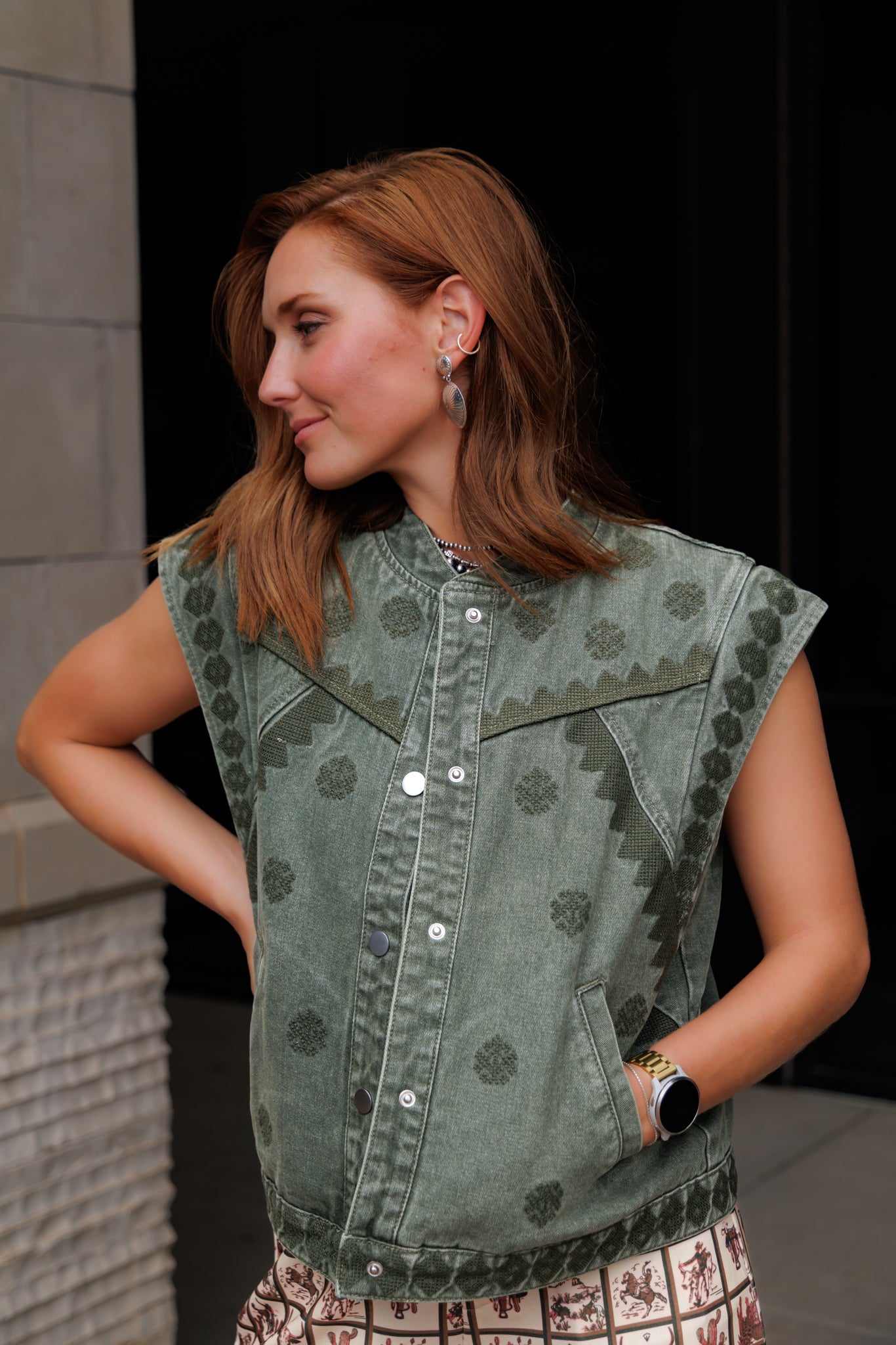 Vest, Olive CROSS STITCH VEST